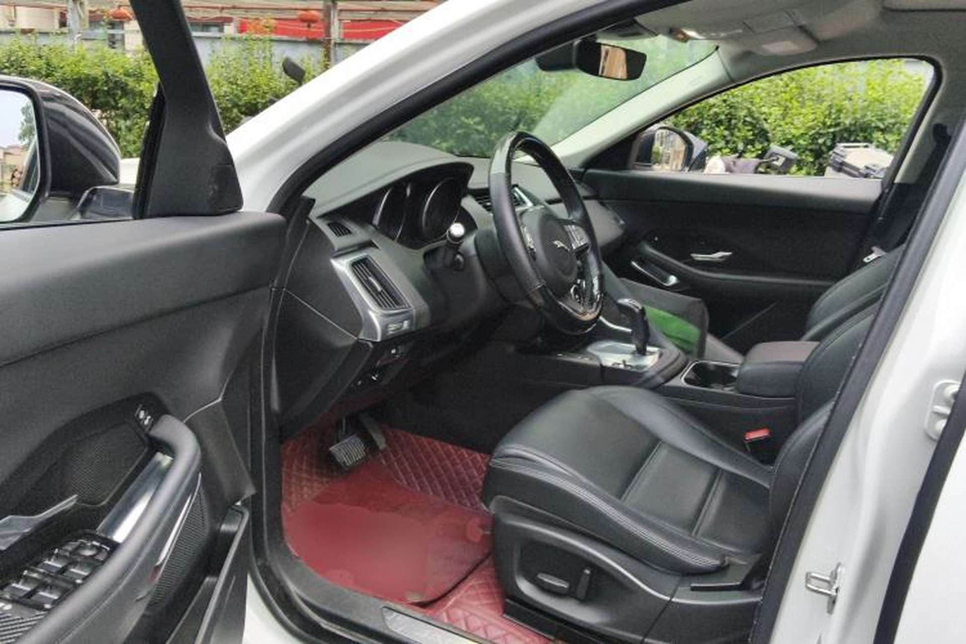 Used Jaguar E-PACE 2018 P200 S China V-standard Driver Seat