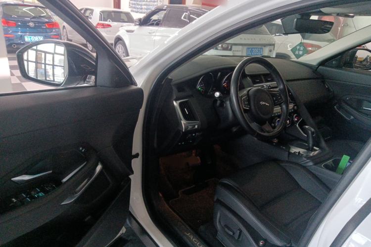 Used Jaguar E-PACE 2018 P200 S China VI Driver Seat