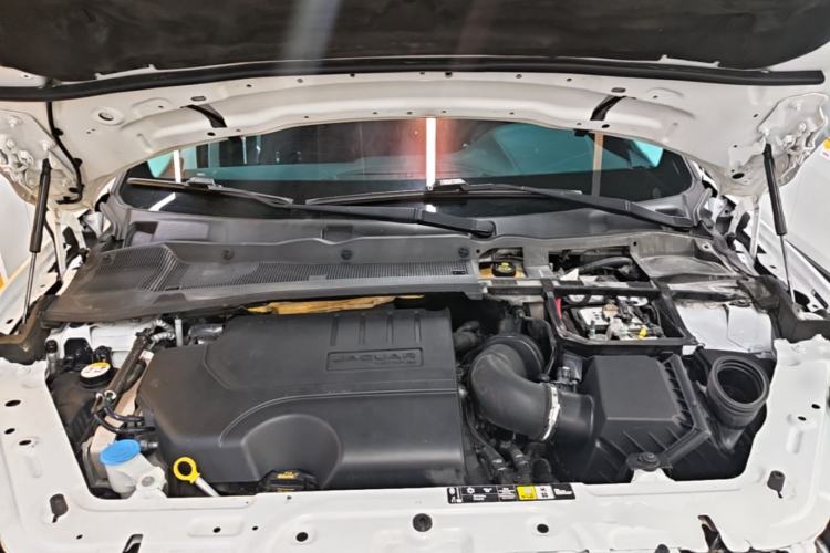 Used Jaguar E-PACE 2018 P200 S China VI Engine Bay