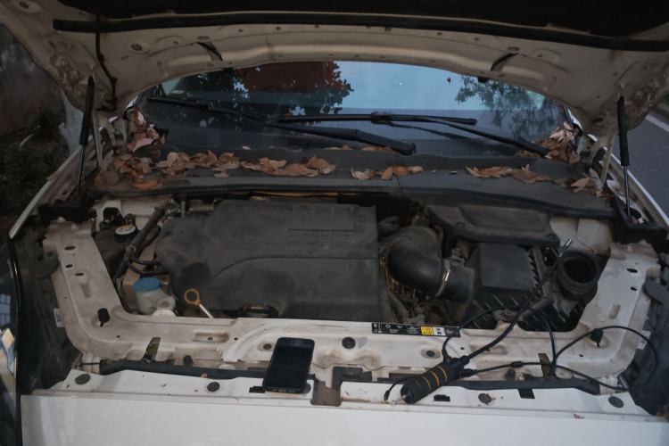 Used Jaguar E-PACE 2018 P250 S China VI Engine Bay