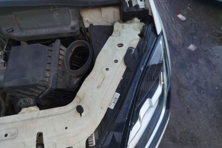 Used Jaguar E-PACE 2018 P200 China V Standard Engine Bay Left