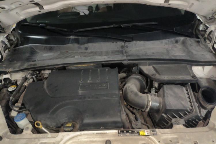 Used Jaguar E-PACE 2018 P200 S China V-standard Engine Bay