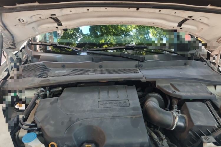Used Jaguar E-PACE 2018 P250 SE China V-standard Engine Bay