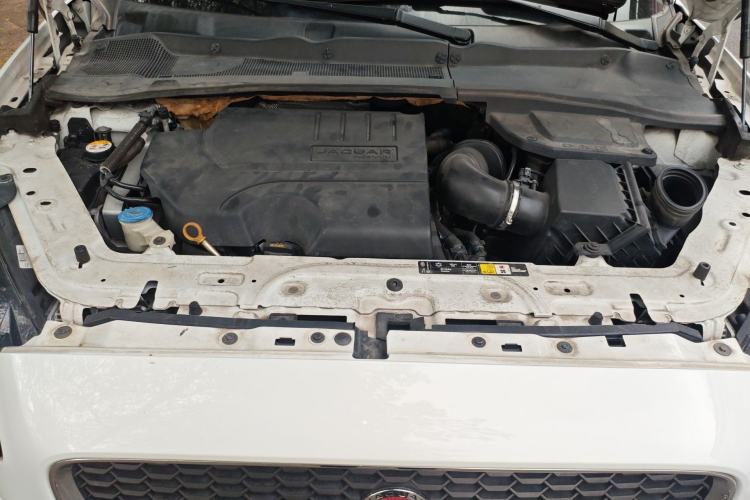 Used Jaguar E-PACE 2018 P200 S China VI Engine Bay