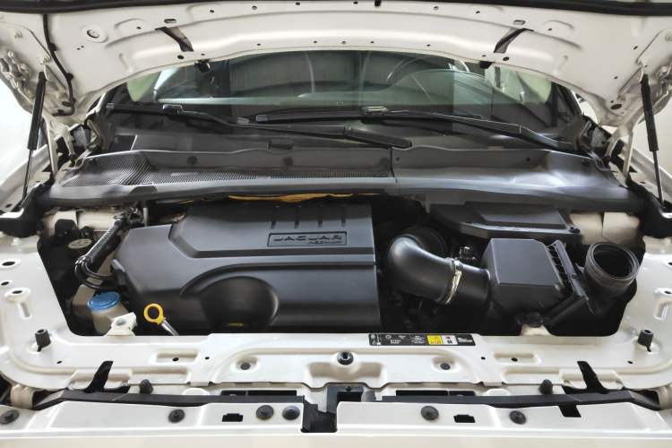 Used Jaguar E-PACE 2018 P200 S China VI Engine Bay