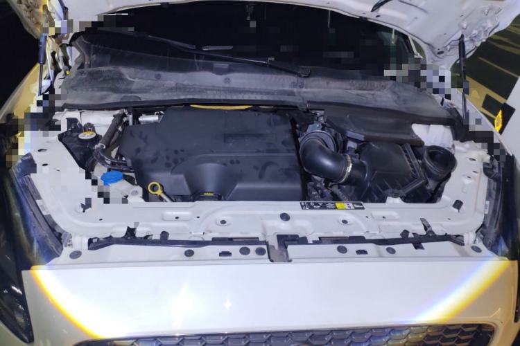 Used Jaguar E-PACE 2018 P200 S China VI Engine Bay