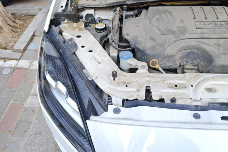 Used Jaguar E-PACE 2018 P200 S China VI Engine Bay Right