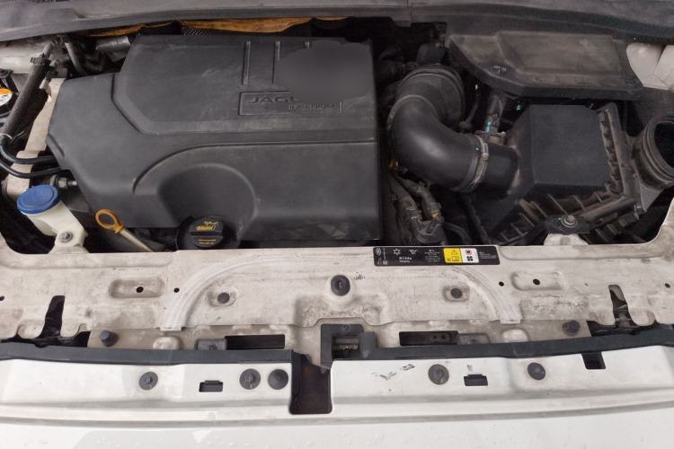 Used Jaguar E-PACE 2018 P250 S China V-standard Engine Bay