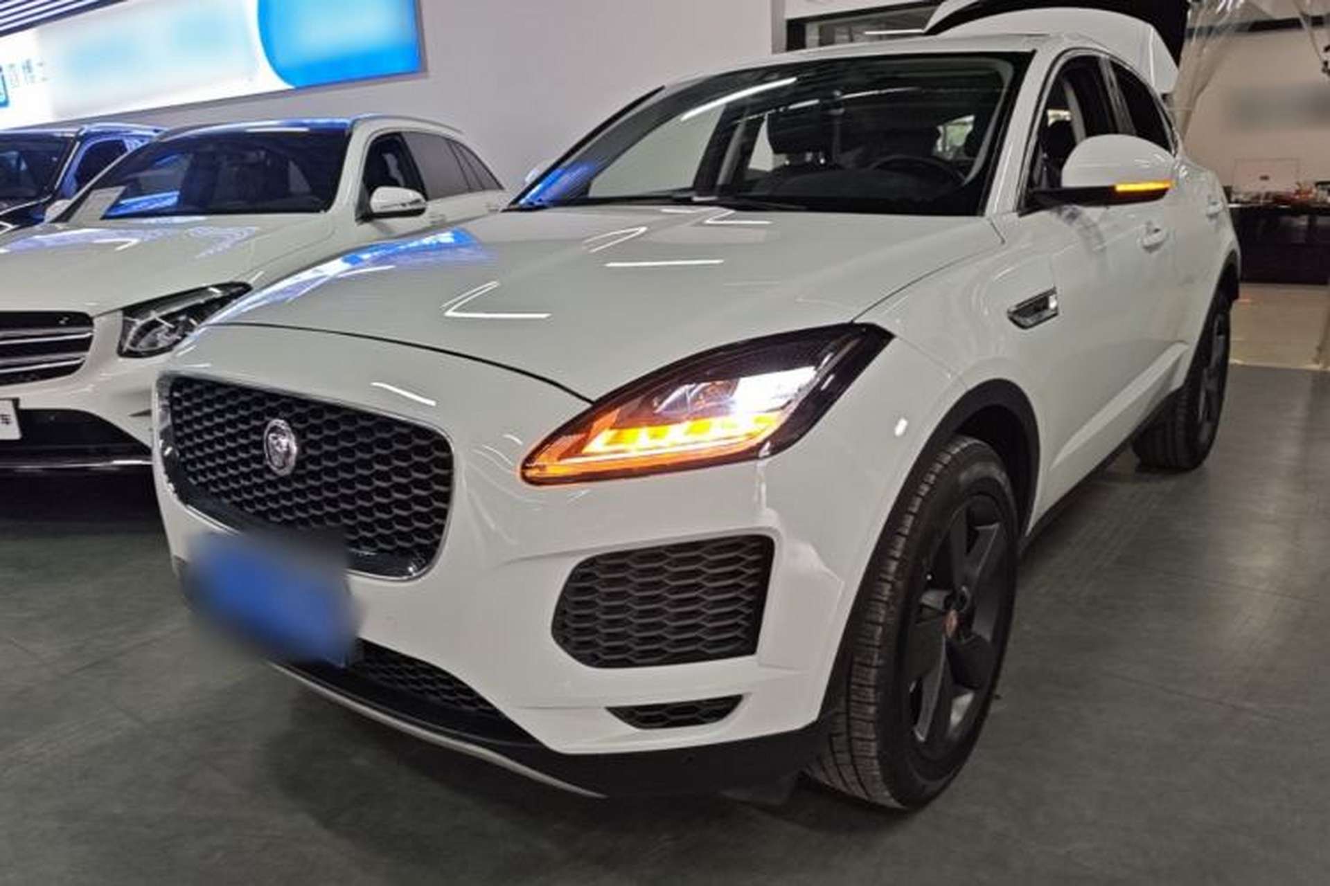 Used Jaguar E-PACE 2018 P250 S China V-standard Front Left 45 Deg