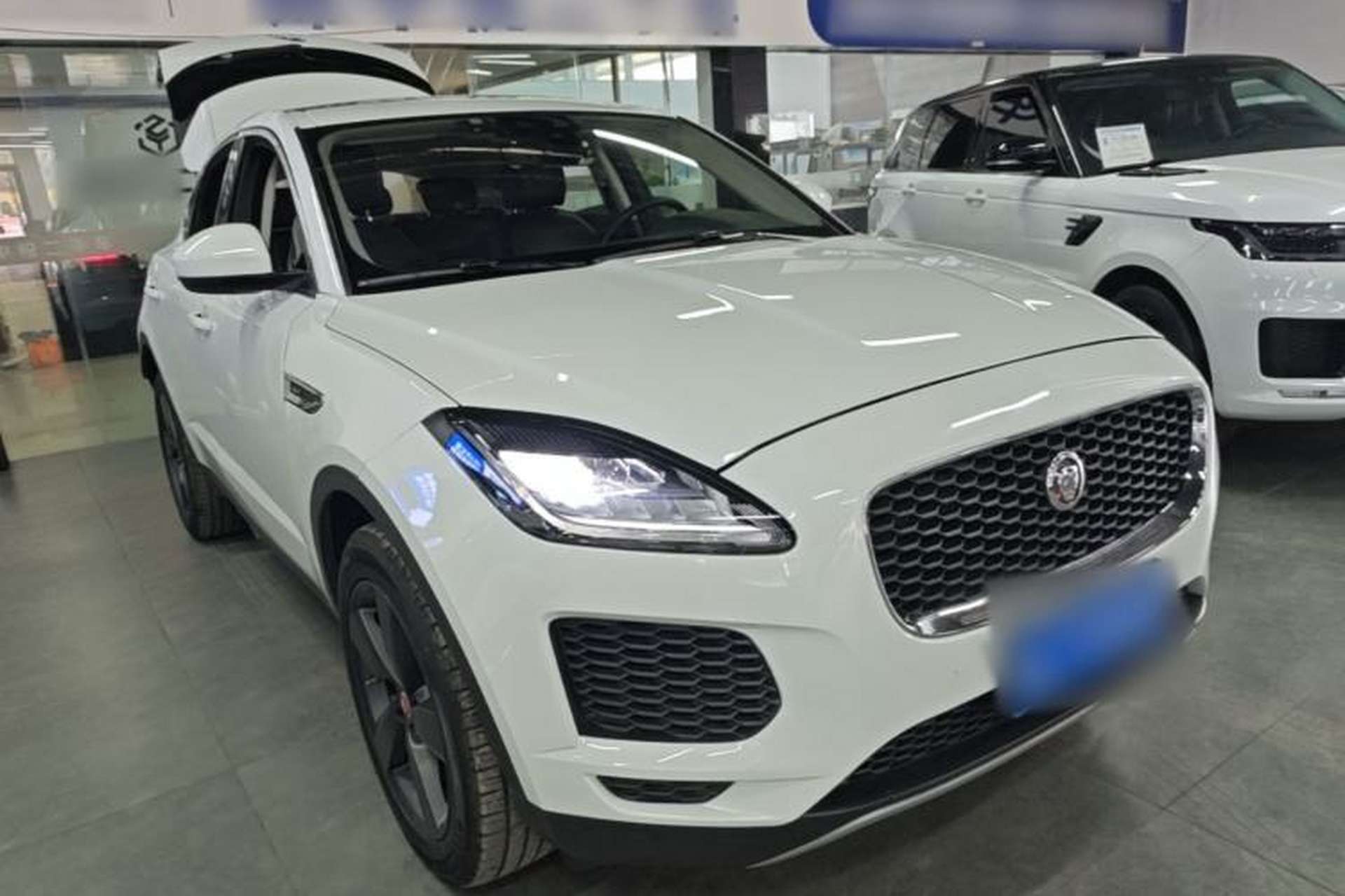 Used Jaguar E-PACE 2018 P250 S China V-standard Front Right 45 Deg