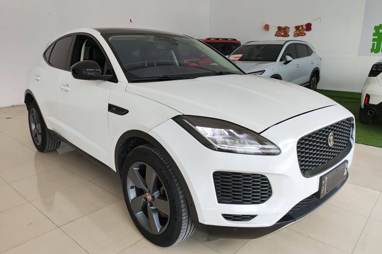 Used Jaguar E-PACE 2018 P250 SE China V-standard Front Right 45 Deg