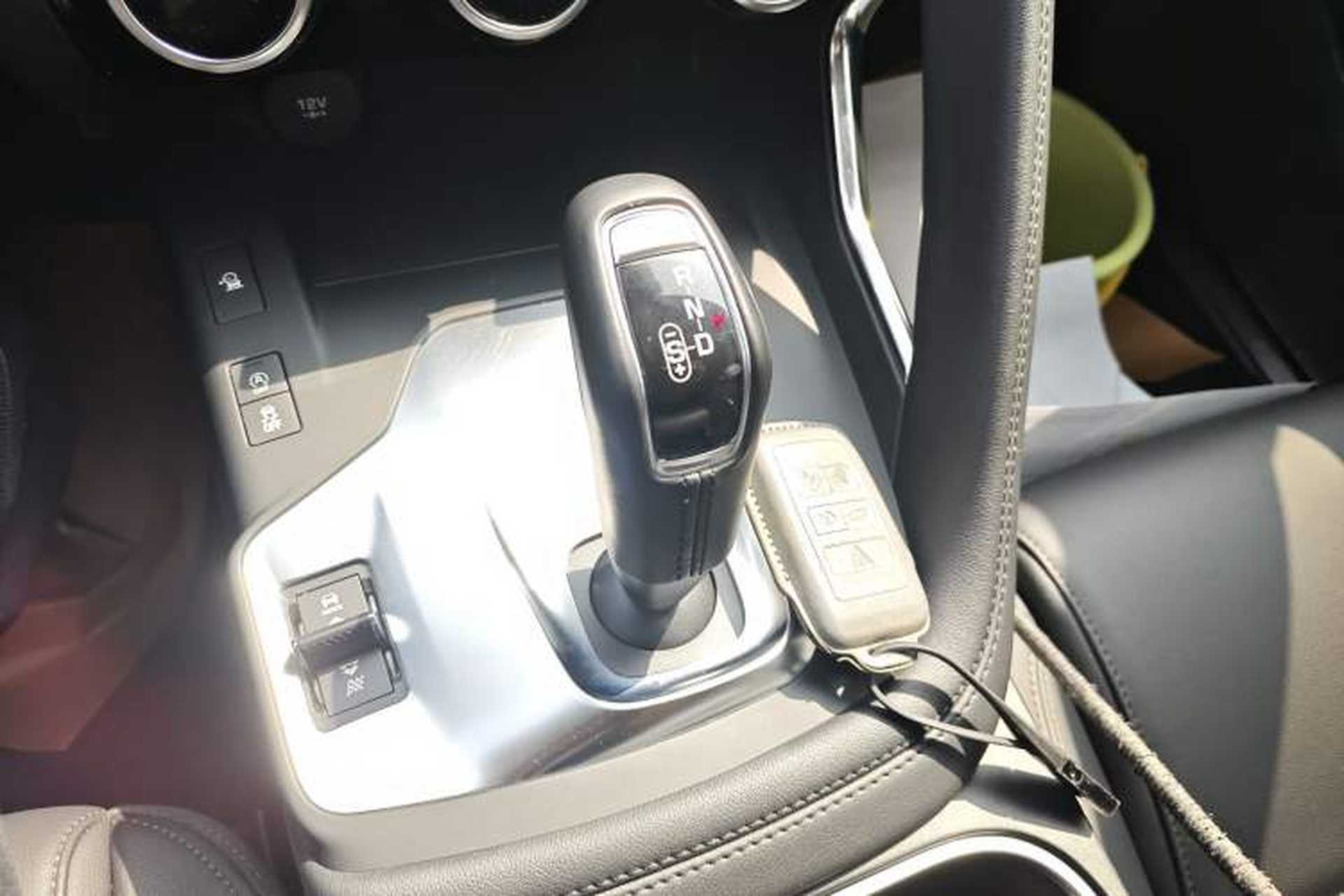 Used Jaguar E-PACE 2018 P200 S China VI Gear Lever
