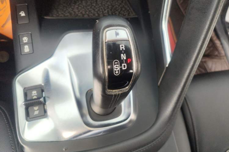 Used Jaguar E-PACE 2018 P200 China V Standard Gear Lever