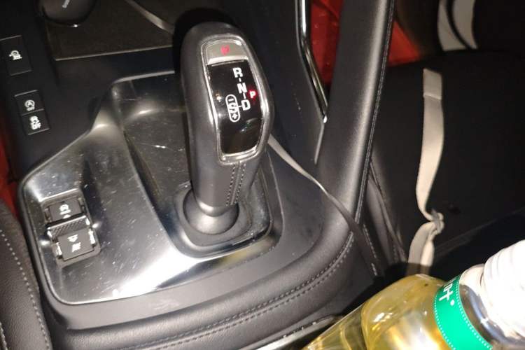 Used Jaguar E-PACE 2018 P200 S China V-standard Gear Lever