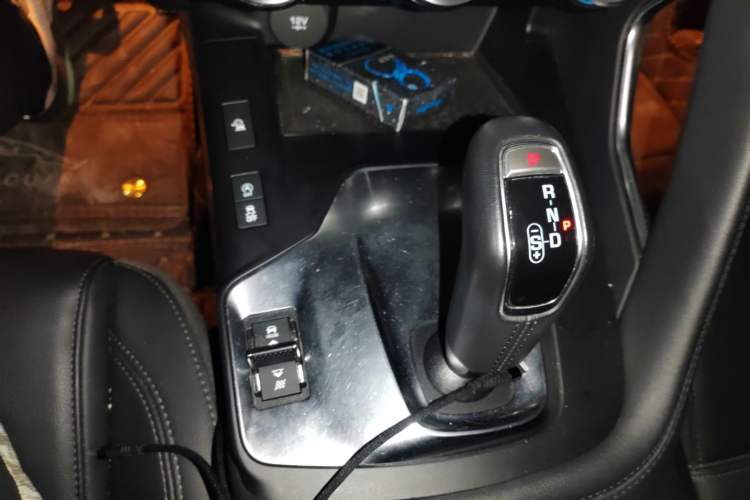 Used Jaguar E-PACE 2018 P200 S China VI Gear Lever