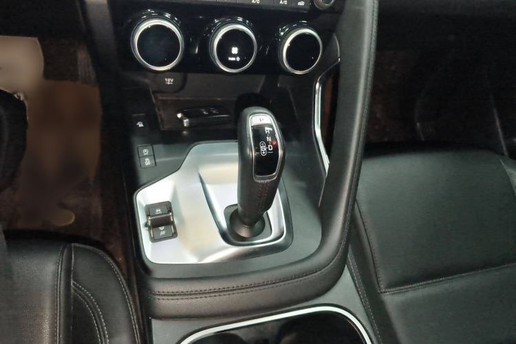 Used Jaguar E-PACE 2018 P200 S China VI Gear Lever