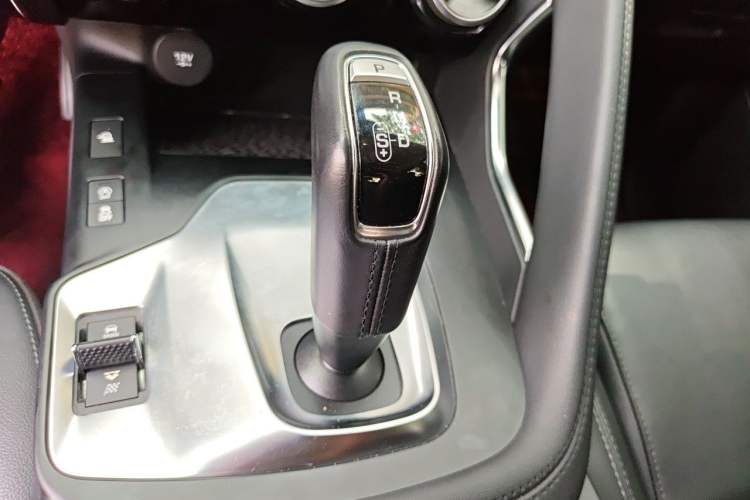 Used Jaguar E-PACE 2018 P250 S China VI Gear Lever