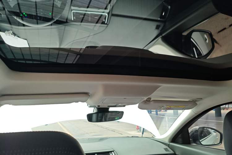 Used Jaguar E-PACE 2018 P200 S China VI Headliner