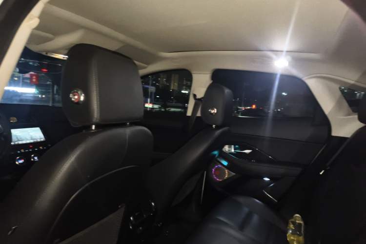 Used Jaguar E-PACE 2018 P250 SE China VI Headliner