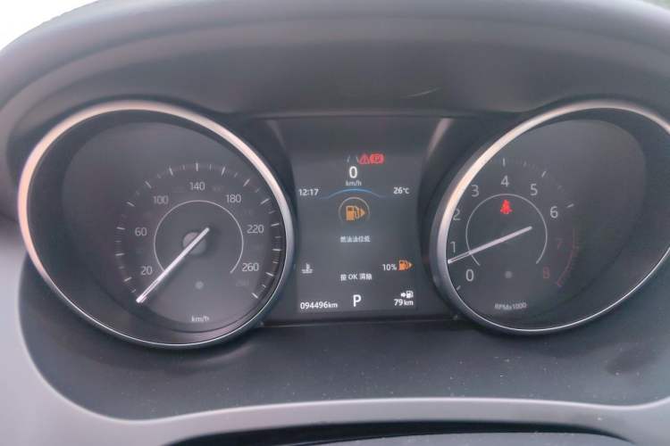 Used Jaguar E-PACE 2018 P250 S China VI Instrument Cluster