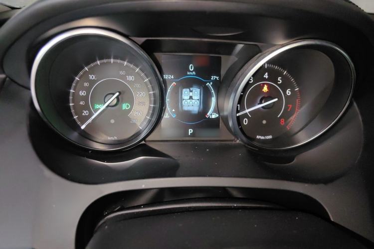 Used Jaguar E-PACE 2018 P200 S China VI Instrument Cluster