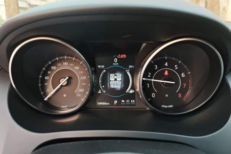 Used Jaguar E-PACE 2018 P200 China V Standard Instrument Cluster