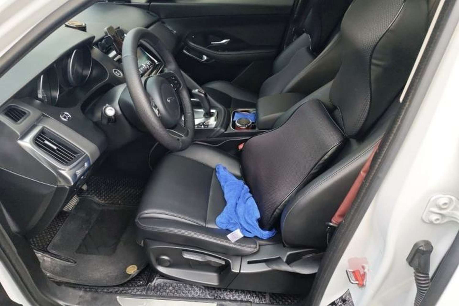 Used Jaguar E-PACE 2018 P200 China V Standard Interior 2