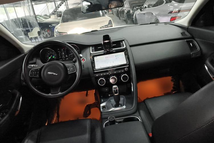 Used Jaguar E-PACE 2018 P200 S China VI Interior 2
