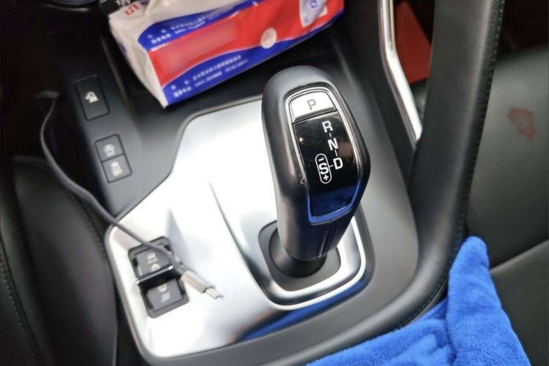 Used Jaguar E-PACE 2018 P200 China V Standard Interior 4