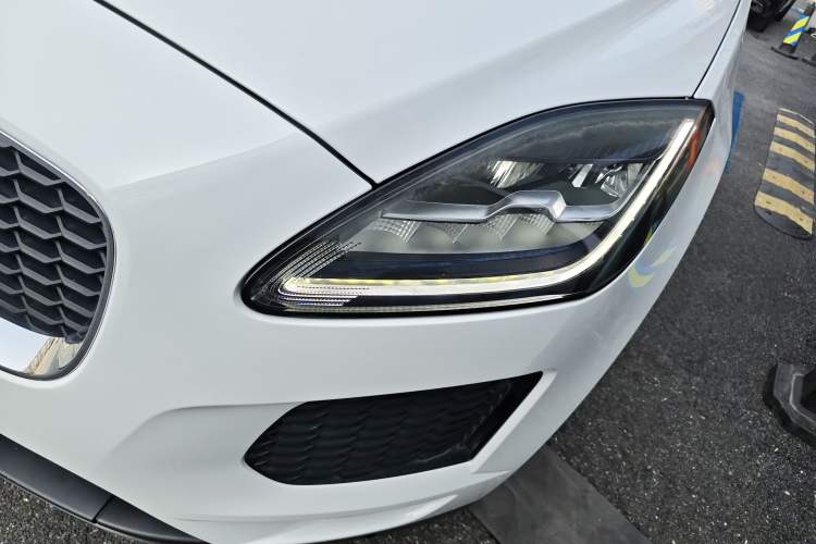Used Jaguar E-PACE 2018 P200 S China VI Left Front Headlight