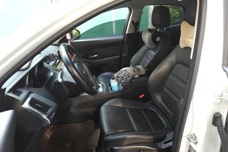 Used Jaguar E-PACE 2018 P200 S China VI Left Front Seat