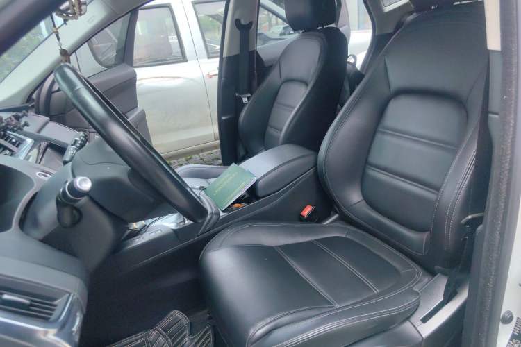 Used Jaguar E-PACE 2018 P250 S China VI Left Front Seat