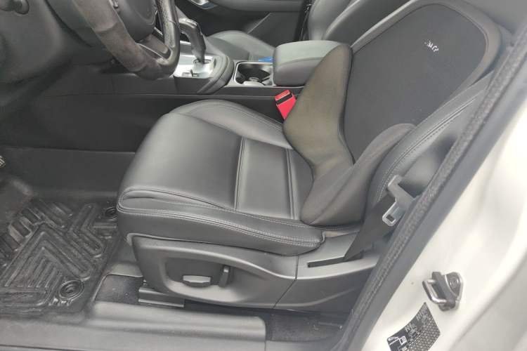 Used Jaguar E-PACE 2018 P200 S China VI Left Front Seat