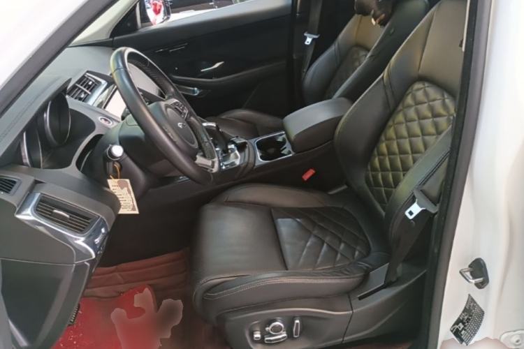 Used Jaguar E-PACE 2018 P250 SE China VI Left Front Seat
