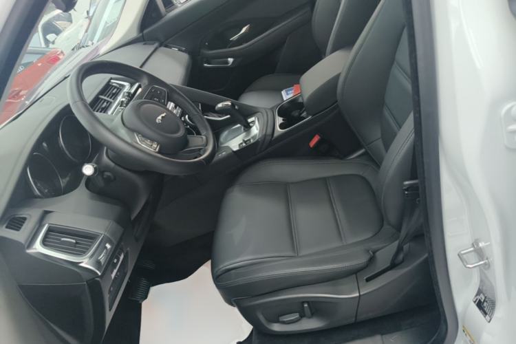 Used Jaguar E-PACE 2018 P200 S China VI Left Front Seat