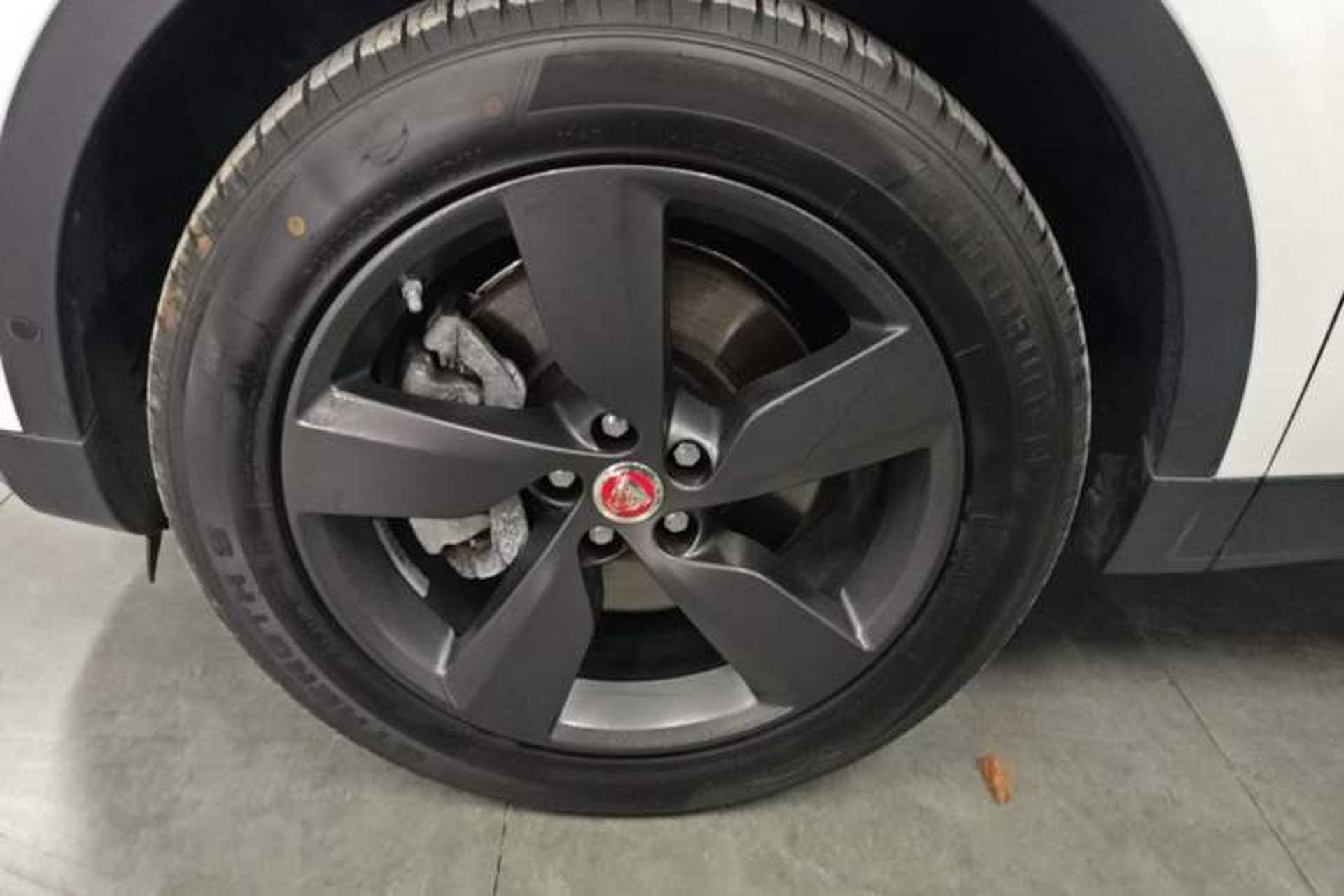 Used Jaguar E-PACE 2018 P250 S China V-standard Left Front Wheel Hub