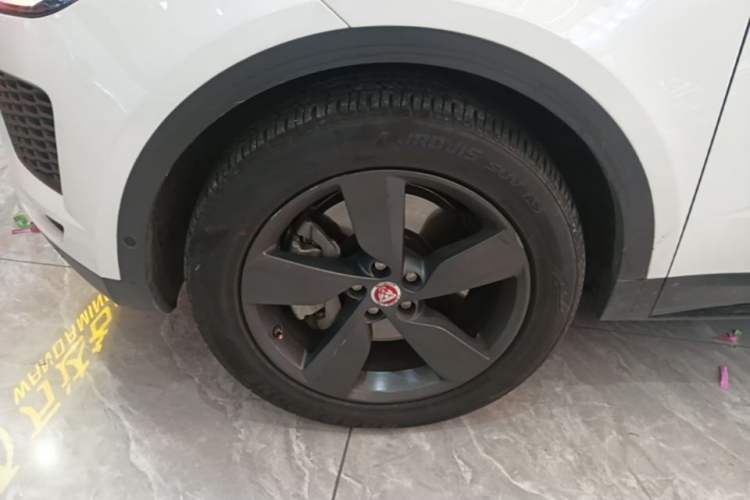 Used Jaguar E-PACE 2018 P250 SE China VI Left Front Wheel Hub