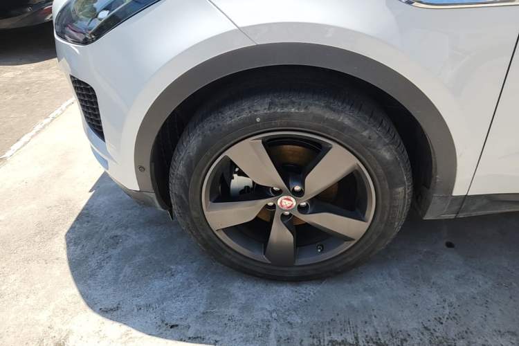 Used Jaguar E-PACE 2018 P200 S China VI Left Front Wheel Hub