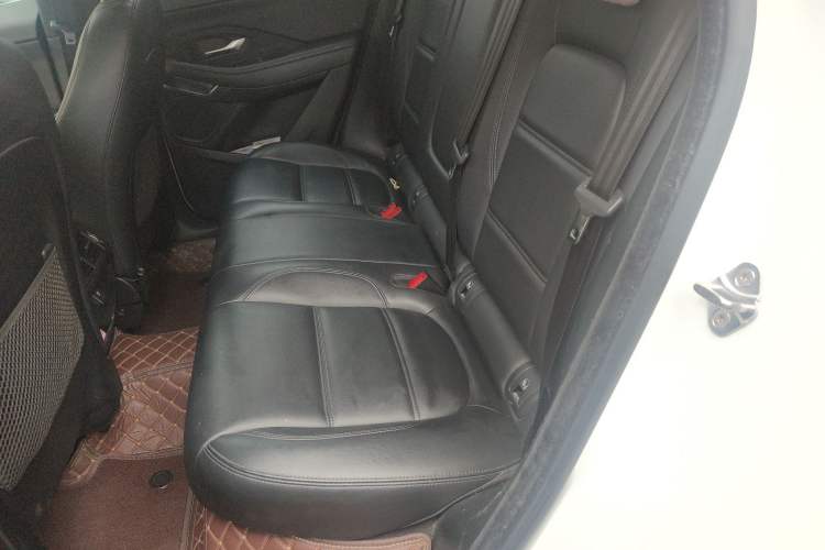 Used Jaguar E-PACE 2018 P200 S China VI Left Rear Seat