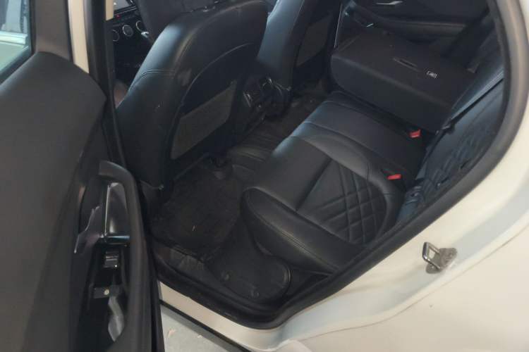 Used Jaguar E-PACE 2018 P250 S China V-standard Left Rear Seat