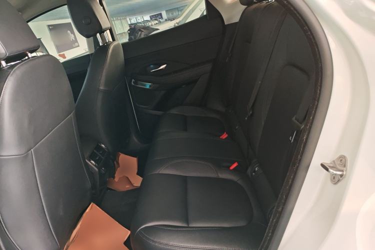 Used Jaguar E-PACE 2018 P200 China VI Left Rear Seat