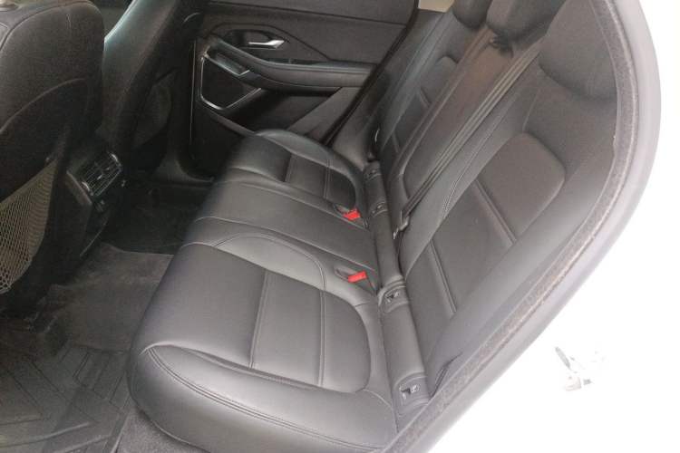 Used Jaguar E-PACE 2018 P250 SE China VI Left Rear Seat