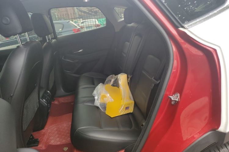 Used Jaguar E-PACE 2018 P200 S China VI Left Rear Seat
