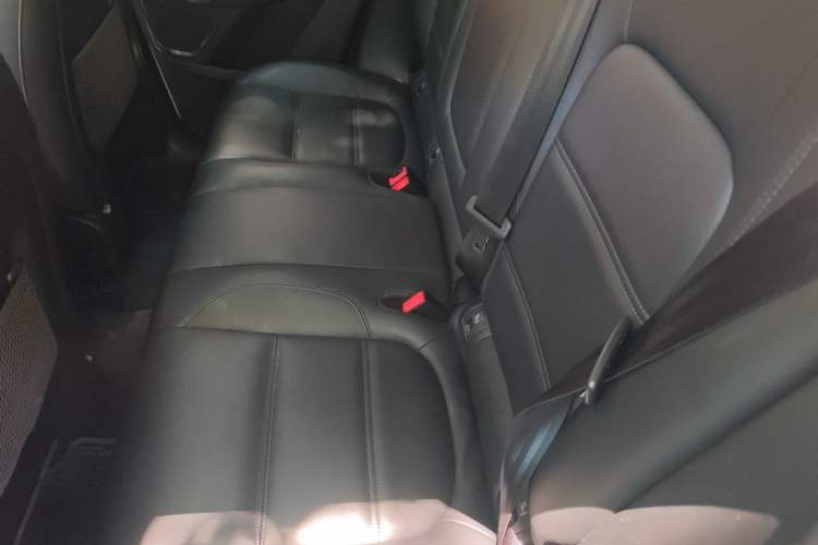 Used Jaguar E-PACE 2018 P250 SE China V-standard Left Rear Seat