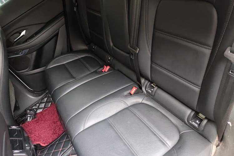 Used Jaguar E-PACE 2018 P250 S China VI Left Rear Seat