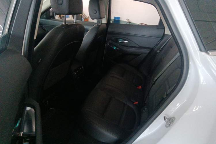 Used Jaguar E-PACE 2018 P200 S China VI Left Rear Seat
