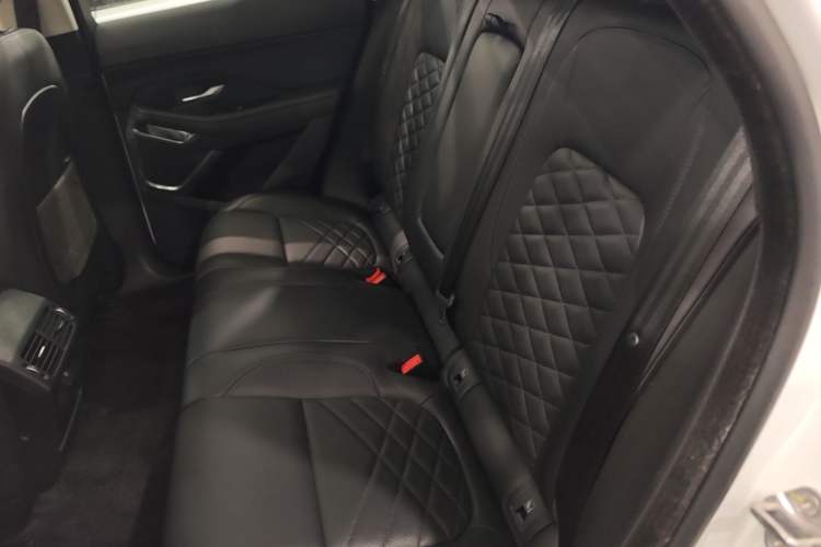 Used Jaguar E-PACE 2018 P250 SE China VI Left Rear Seat