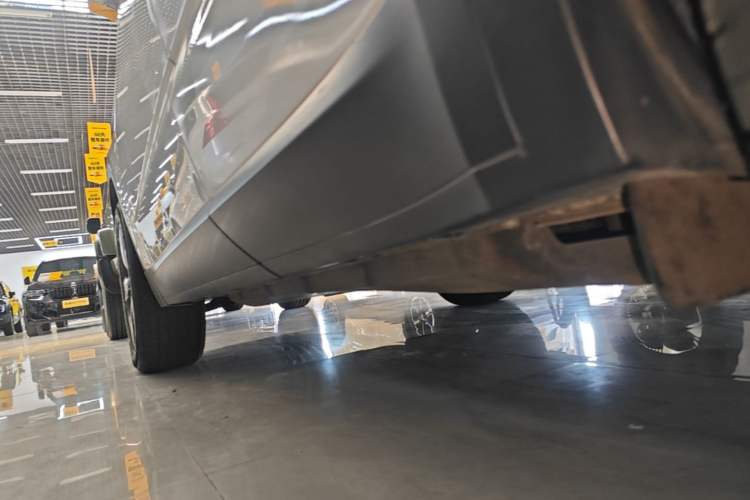 Used Jaguar E-PACE 2018 P250 S China VI Left Side Sill