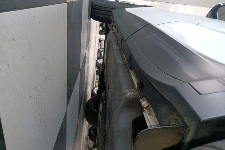 Used Jaguar E-PACE 2018 P200 S China VI Left Side Sill