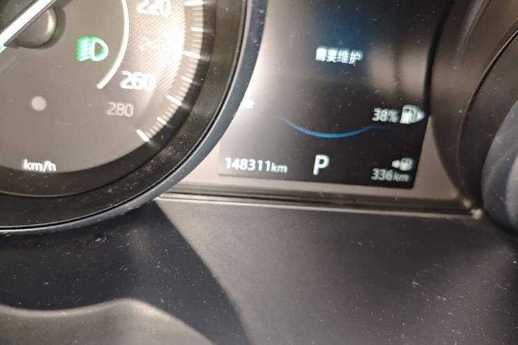 Used Jaguar E-PACE 2018 P200 S China V-standard Odometer Close Up